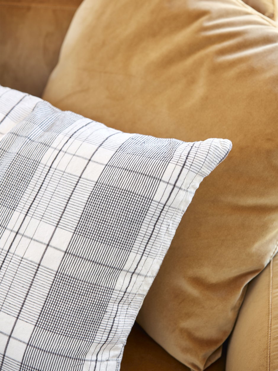 Plaid Cushion Cover